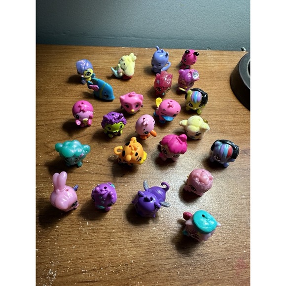 Hatchamials Lot - Picture 1 of 2